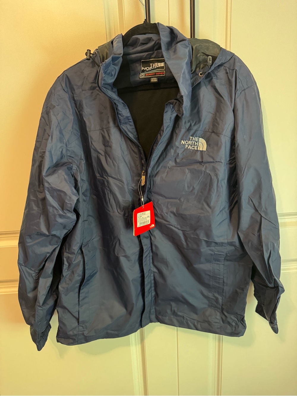 The North Face Men's Slate Blue Hooded Rain Jacket